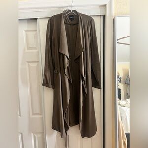 Express long, belted, utility trench. Hardly worn!
